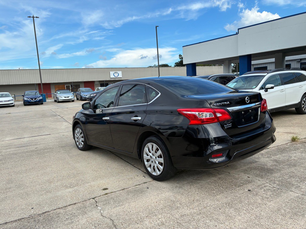 2018 Nissan Sentra Image 7