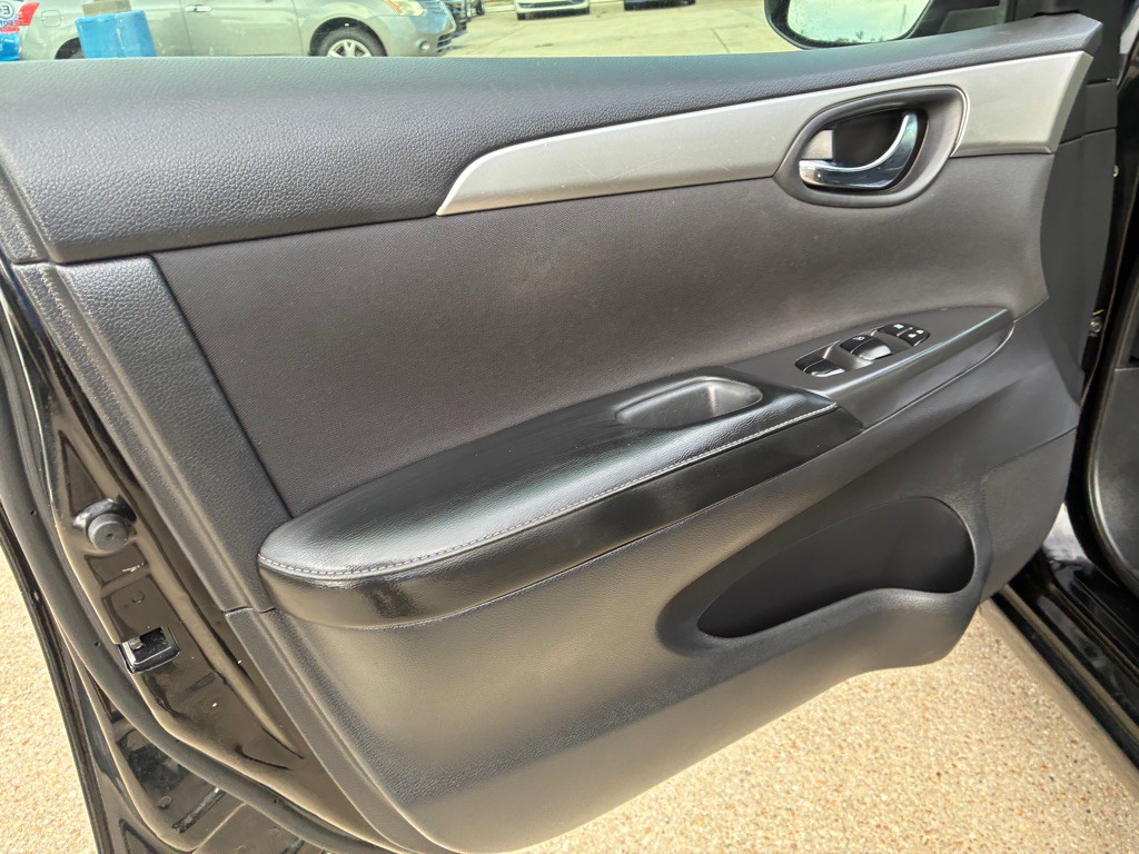 2018 Nissan Sentra Image 10