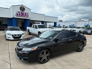 Image for 2017 Honda Accord Touring ID: 7590924