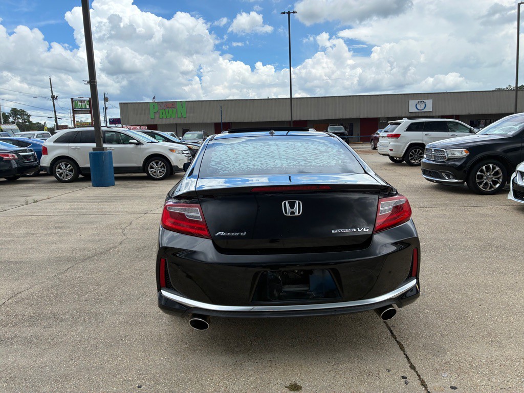 2017 Honda Accord Image 6