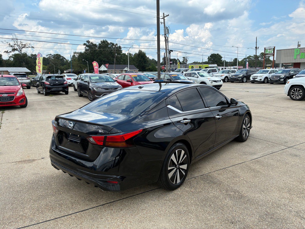2020 Nissan Altima Image 5