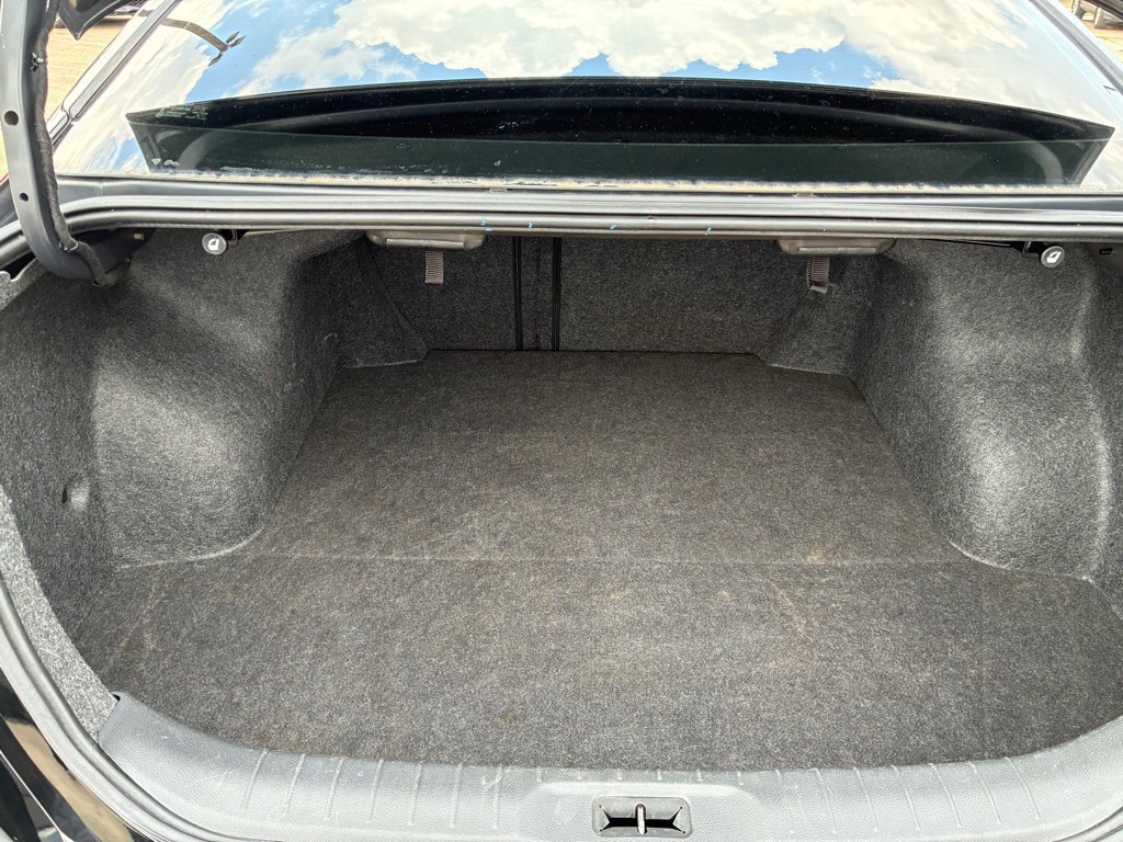 2020 Nissan Altima Image 15