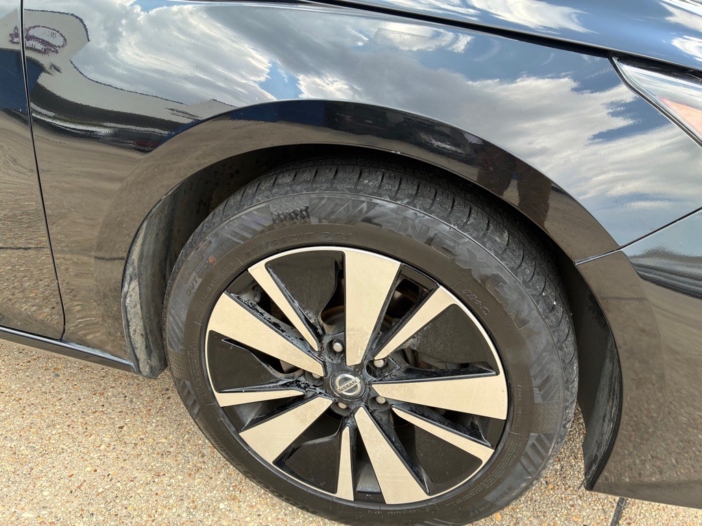 2020 Nissan Altima Image 23