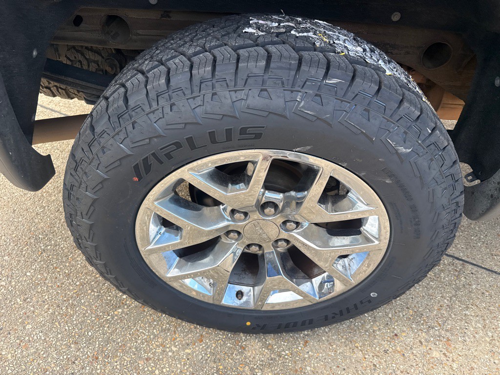 2014 GMC Sierra Image 32