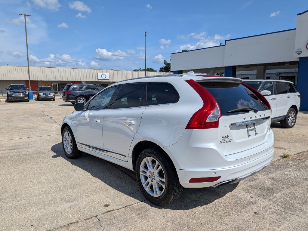 2016 Volvo XC60 Image 3