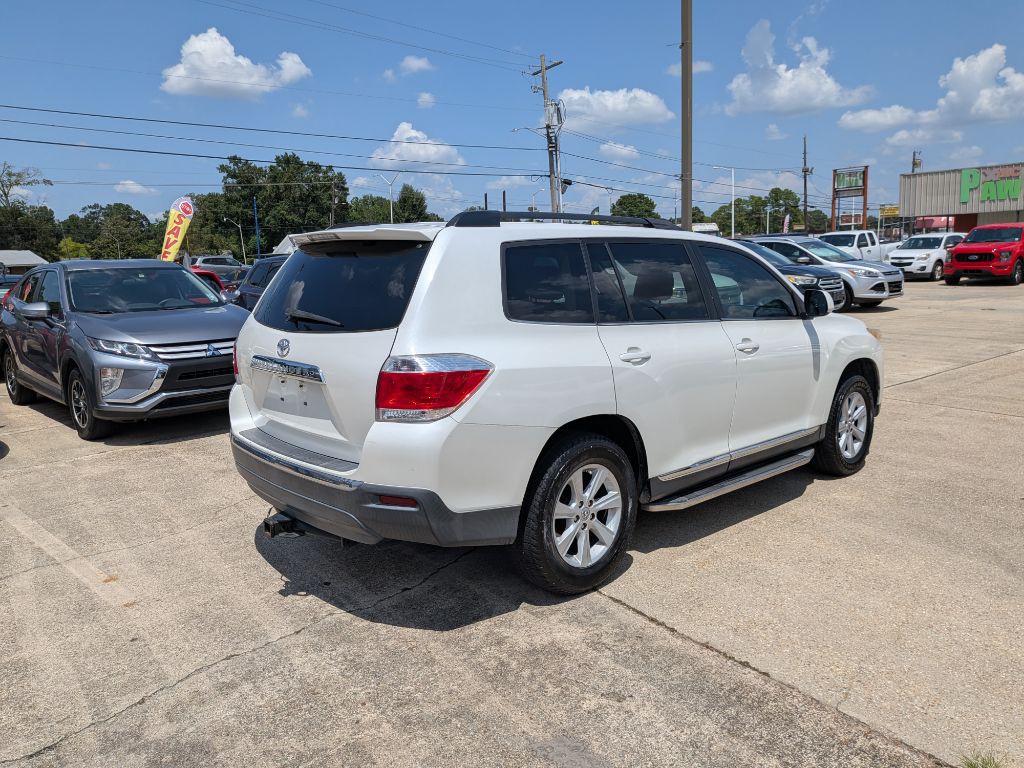 2013 Toyota Highlander Image 3