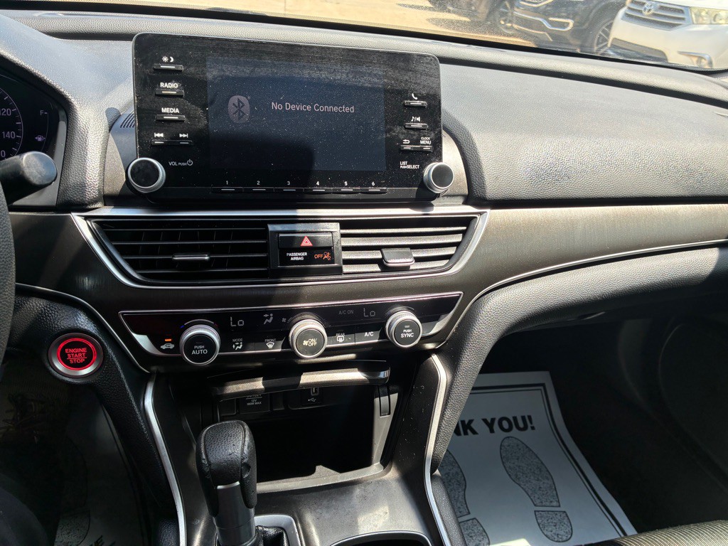 2019 Honda Accord Image 12