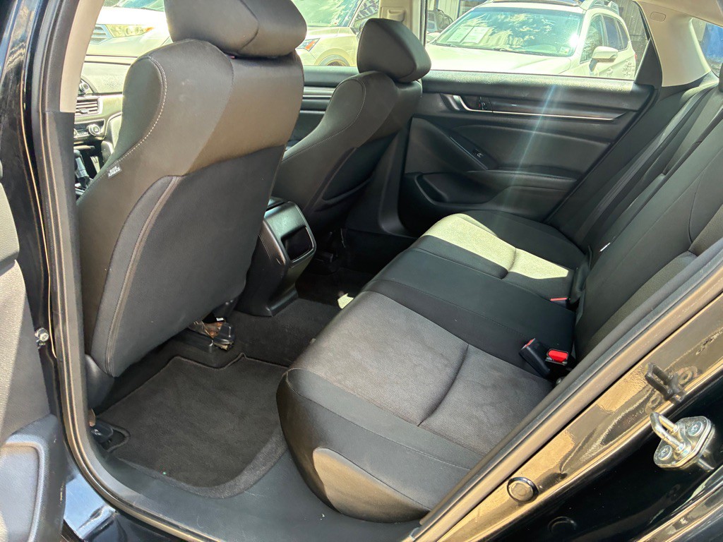 2019 Honda Accord Image 14