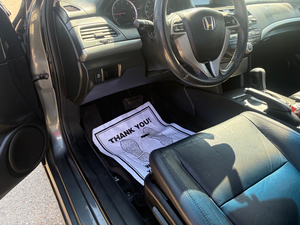 2008 Honda Accord Image 10
