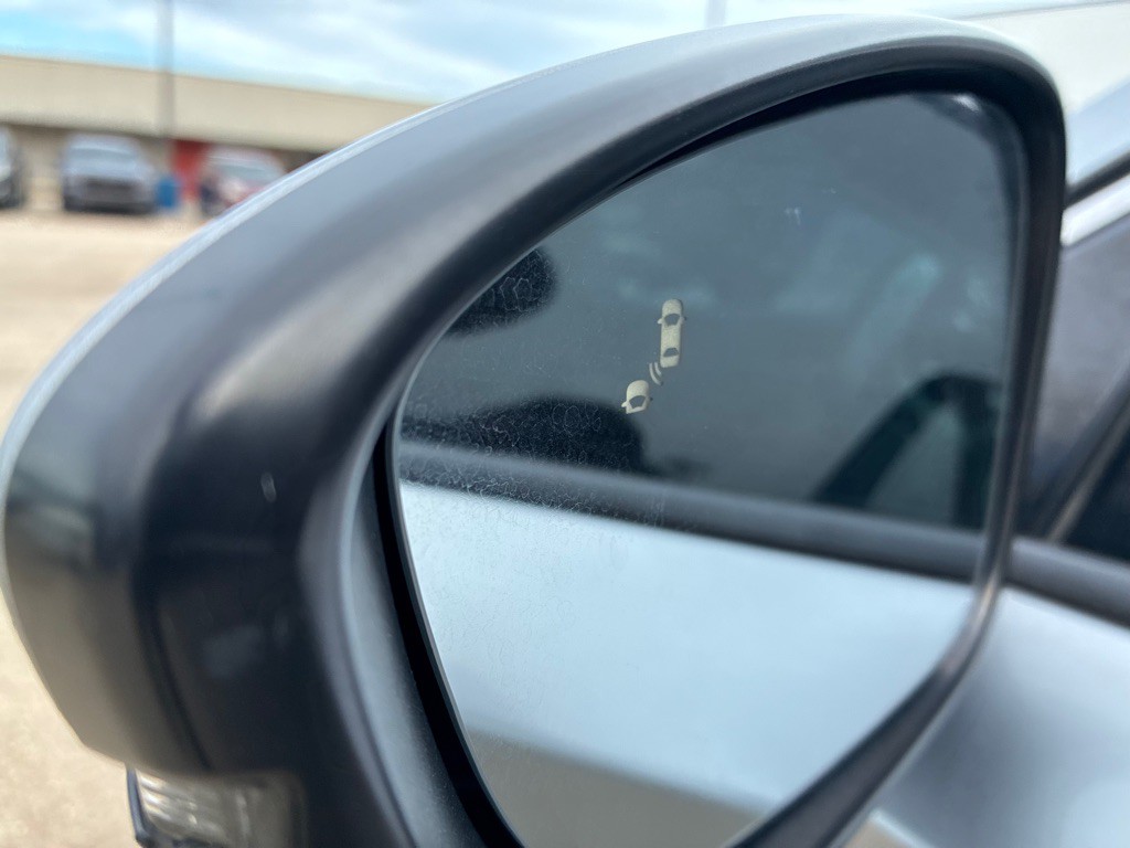2019 Honda Accord Image 9