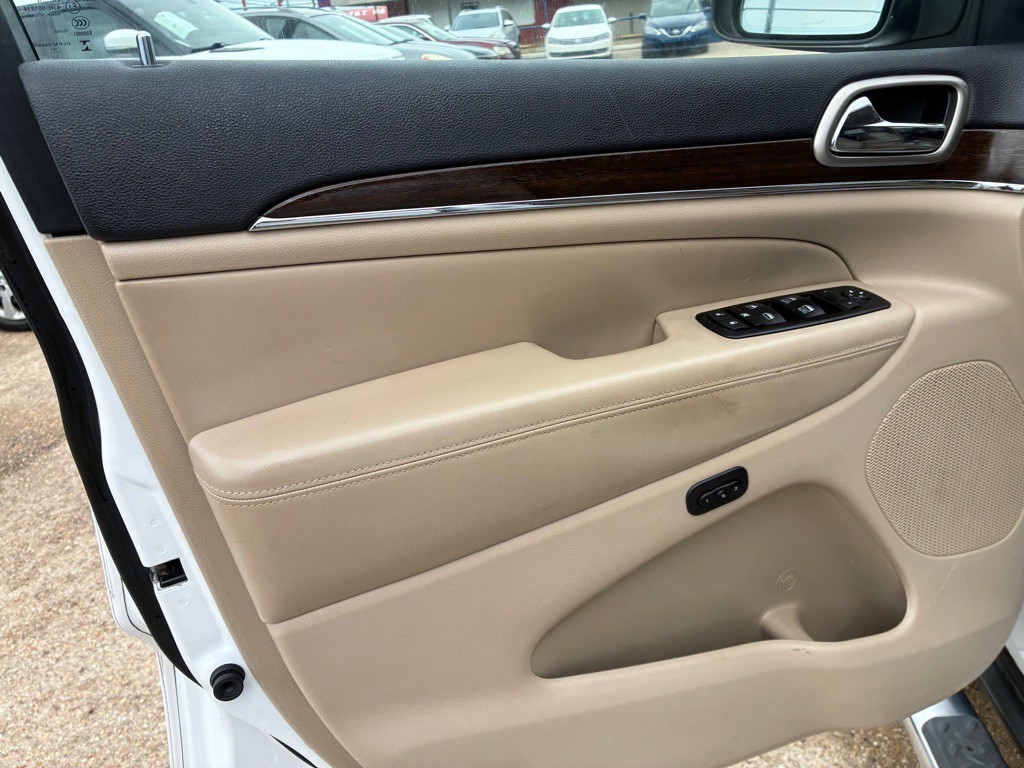 2015 Jeep Grand Cherokee Image 10