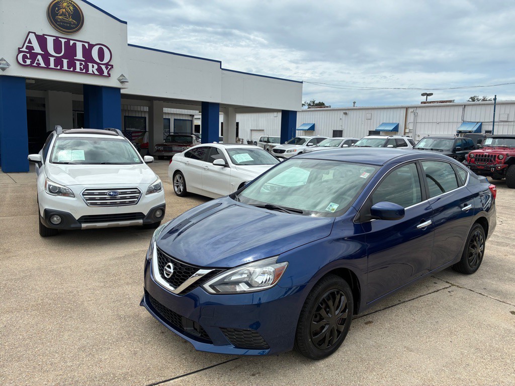 2019 Nissan Sentra Image 1