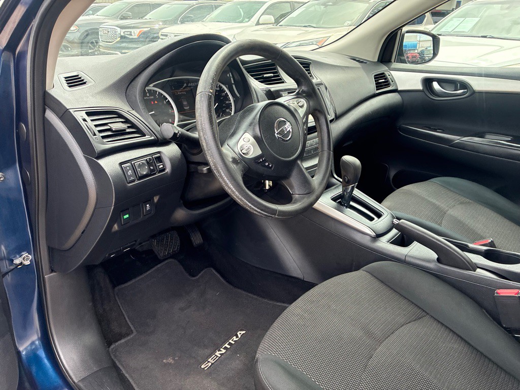 2019 Nissan Sentra Image 9