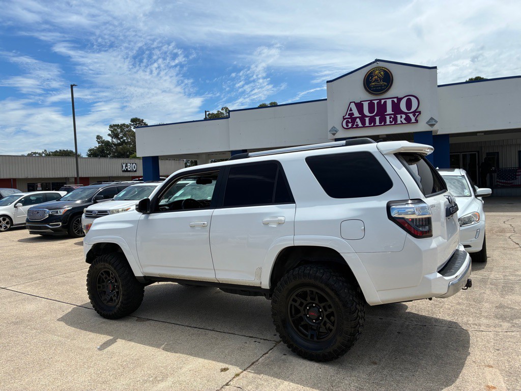 2015 Toyota 4Runner Image 7