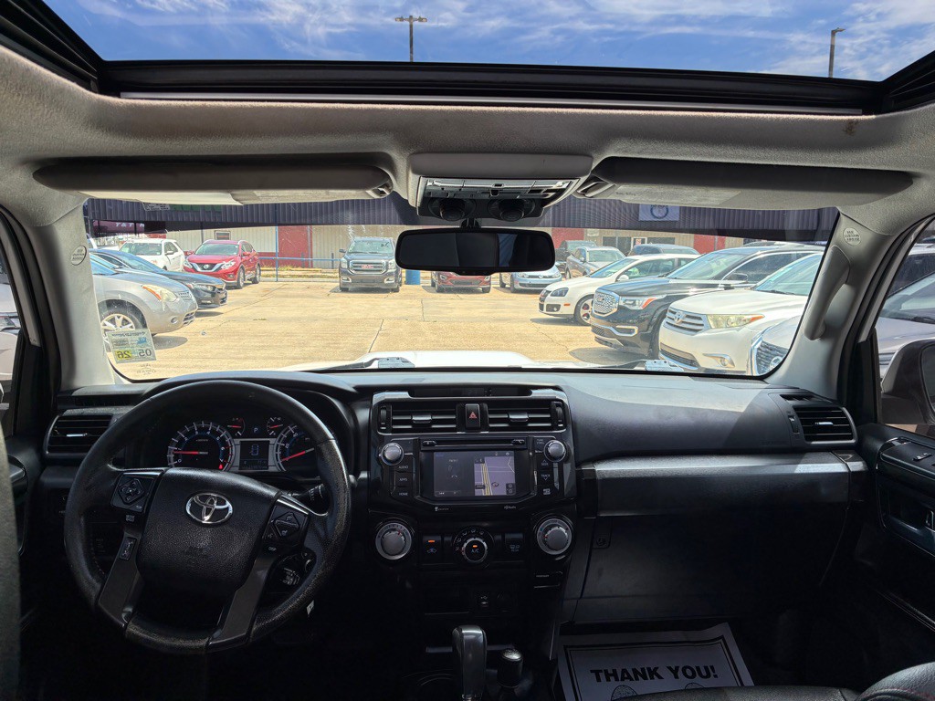 2015 Toyota 4Runner Image 13