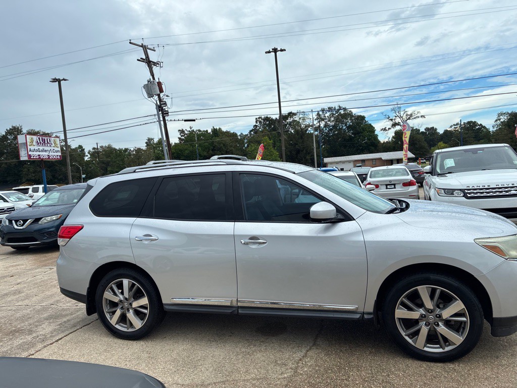 2013 Nissan Pathfinder Image 4