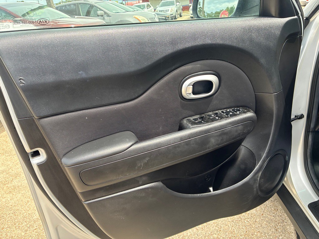 2014 Kia Soul Image 11