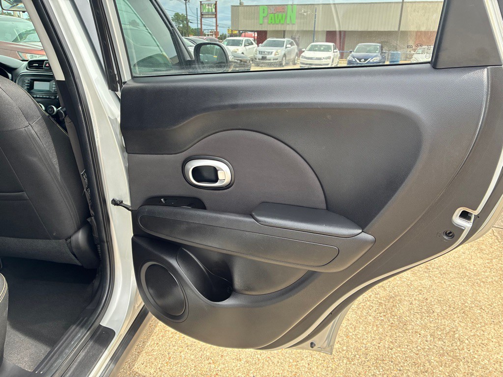 2014 Kia Soul Image 20