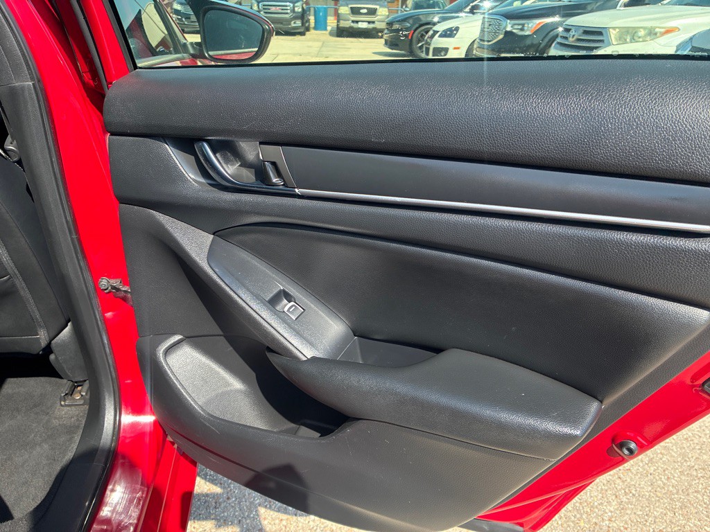 2020 Honda Accord Image 22