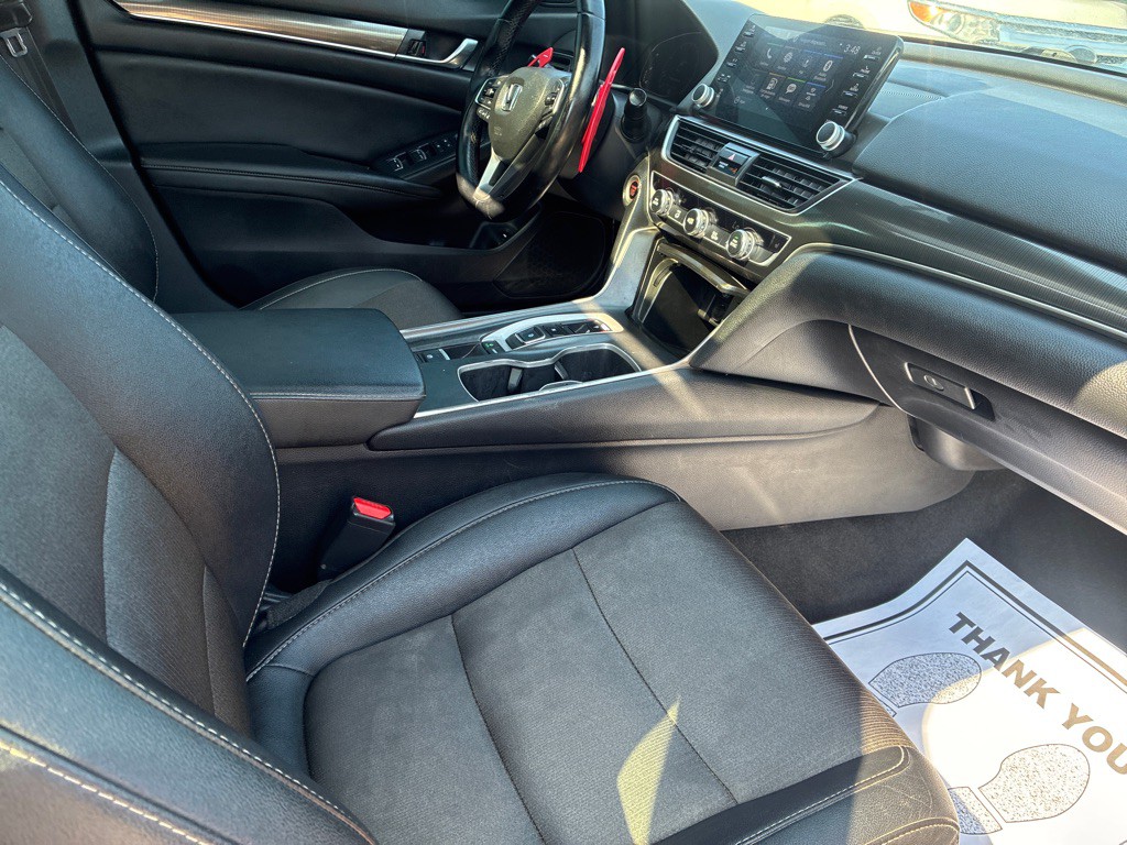 2020 Honda Accord Image 23