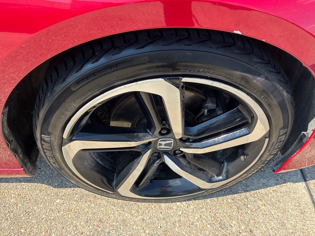2020 Honda Accord Image 25