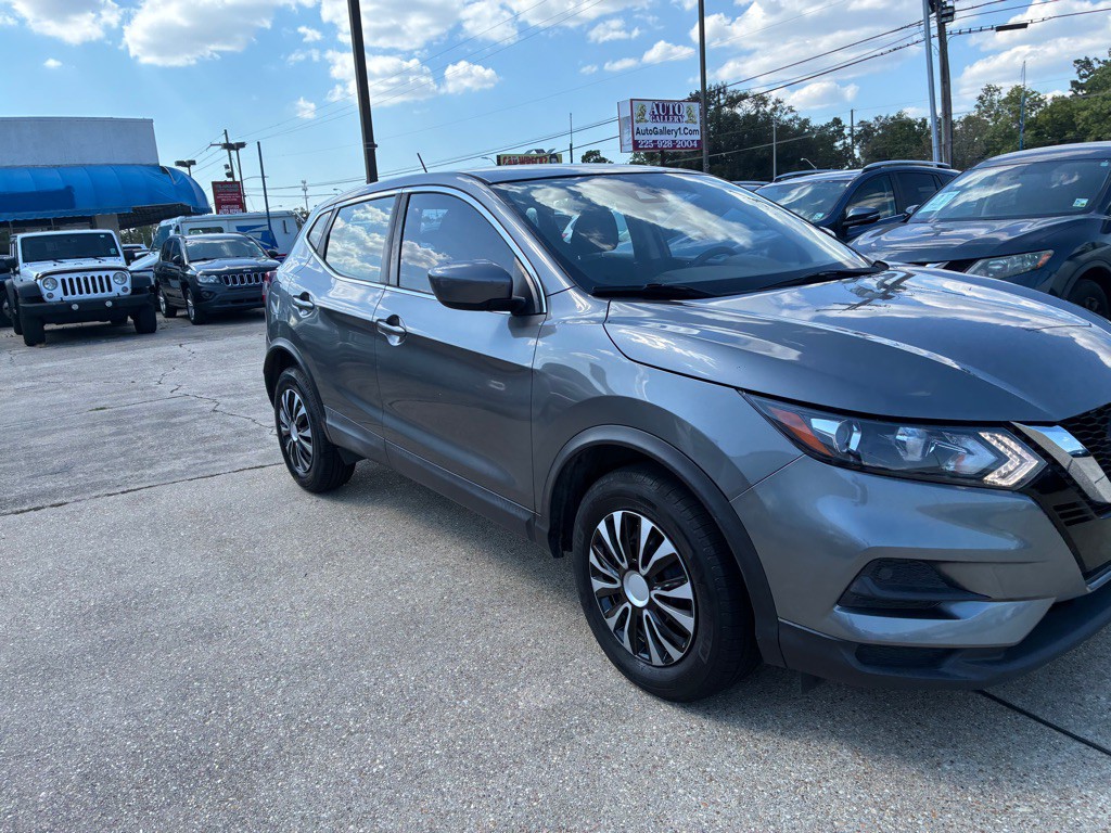 2020 Nissan Rogue Image 4