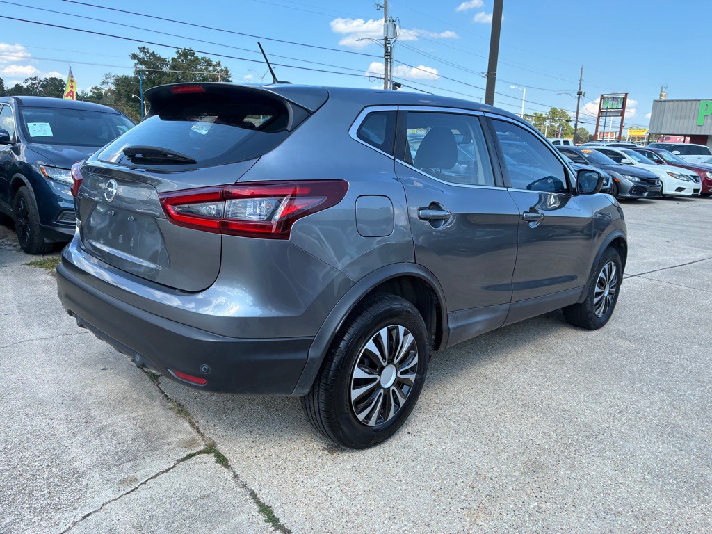 2020 Nissan Rogue Image 6