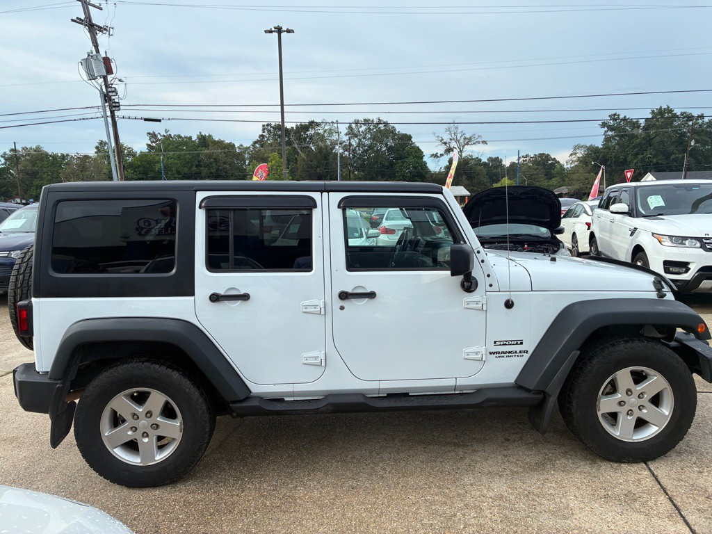 2015 Jeep Wrangler Unlimited Image 5