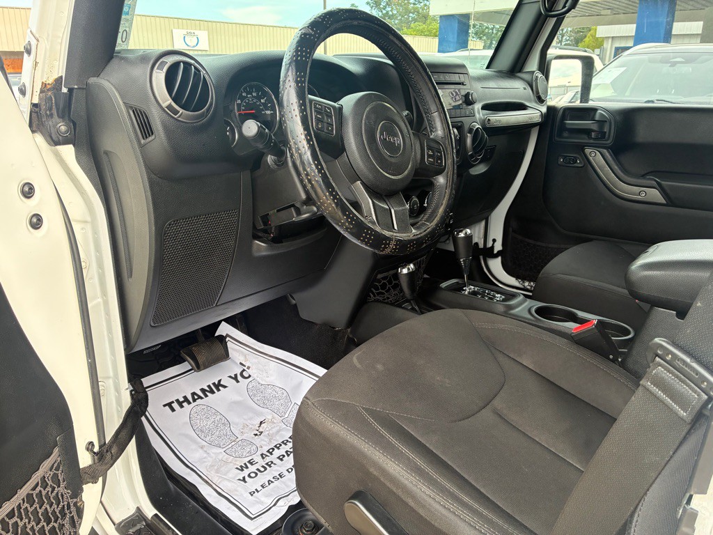 2015 Jeep Wrangler Unlimited Image 10