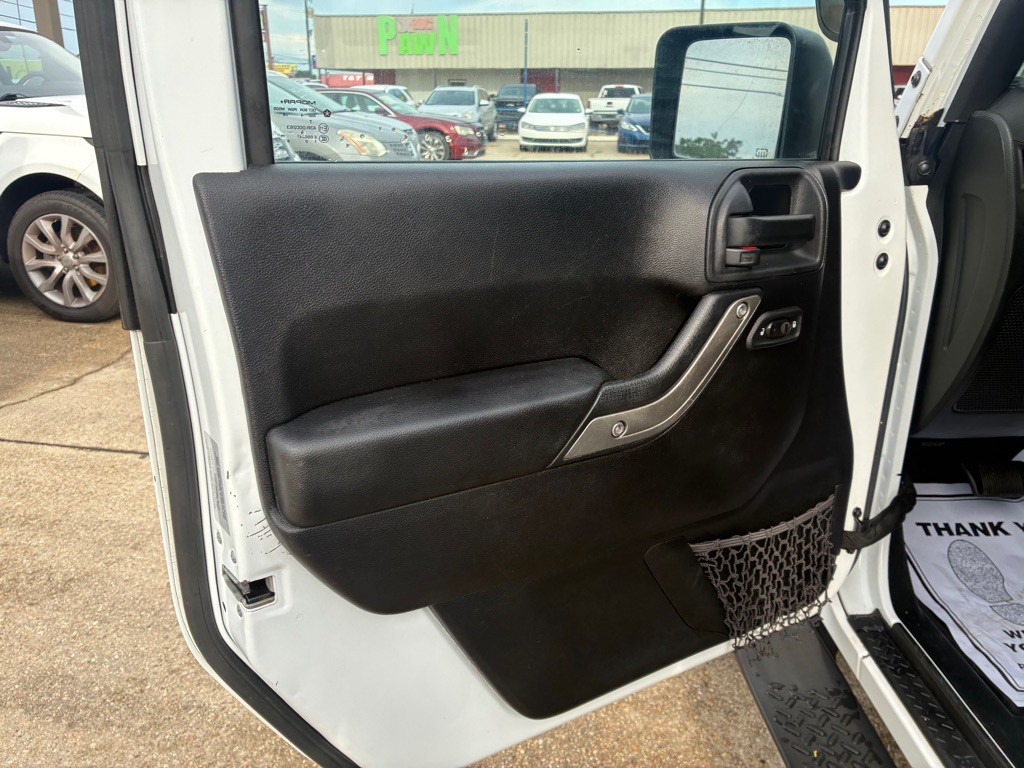 2015 Jeep Wrangler Unlimited Image 11