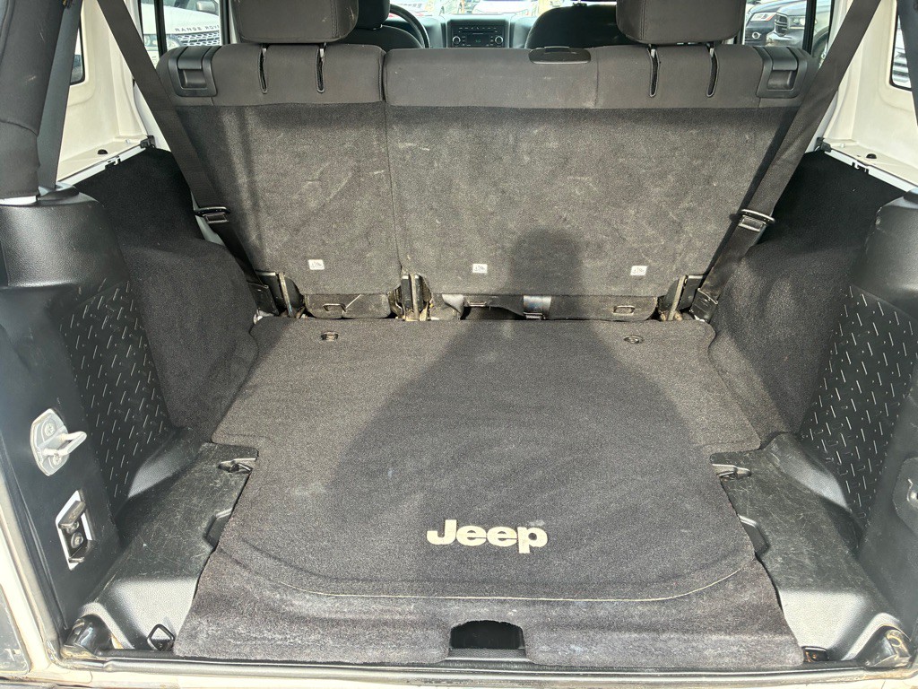2015 Jeep Wrangler Unlimited Image 17