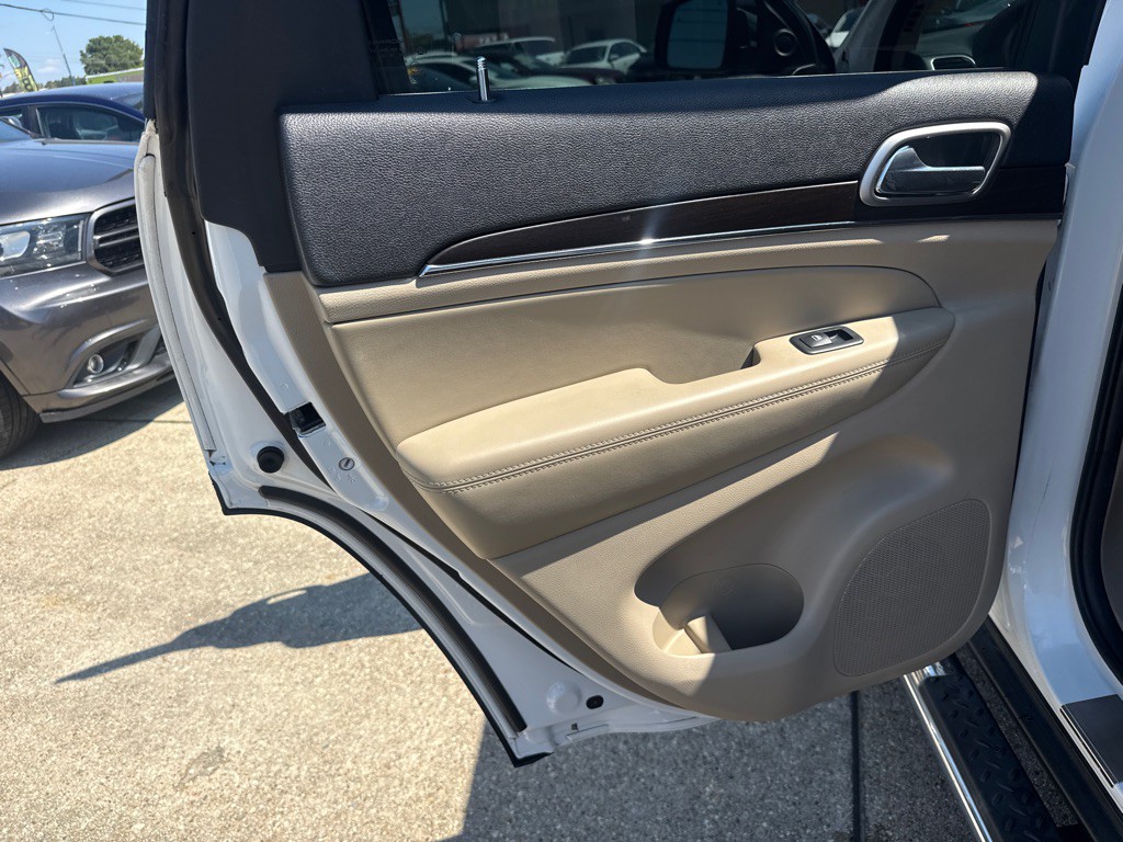 2018 Jeep Grand Cherokee Image 19