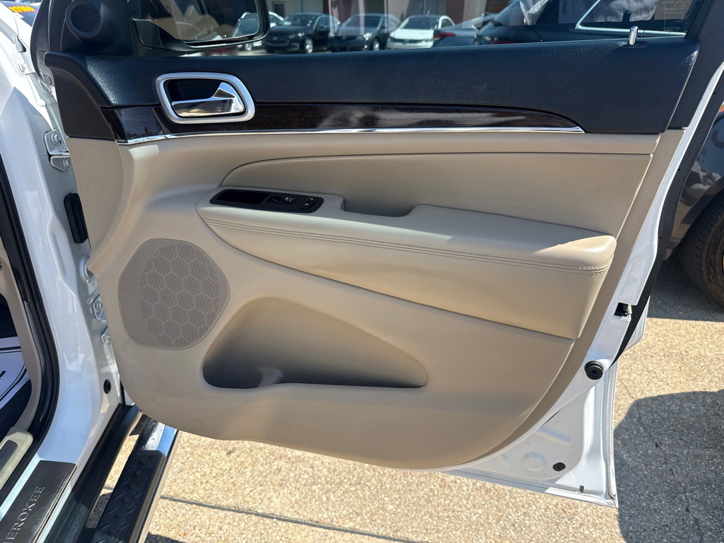 2018 Jeep Grand Cherokee Image 26