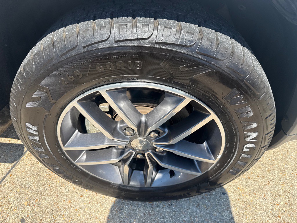 2018 Jeep Grand Cherokee Image 27