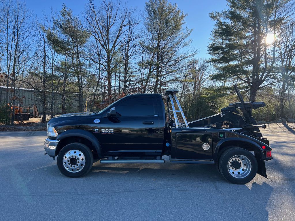 2018 RAM 4500 Image 10