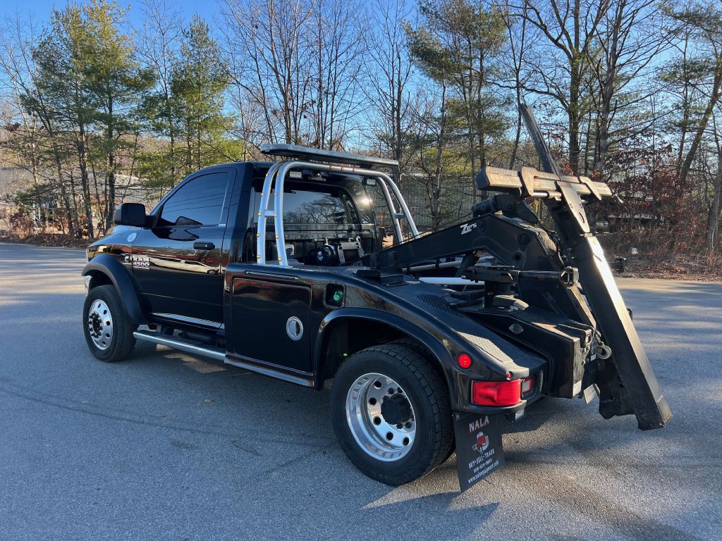 2018 RAM 4500 Image 11