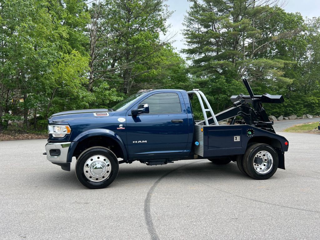 2022 RAM 4500 Image 2