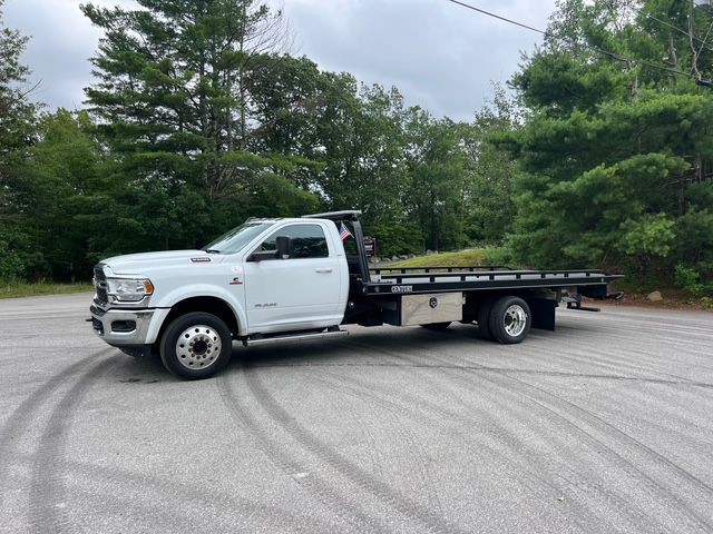 2022 RAM 5500 Image 2