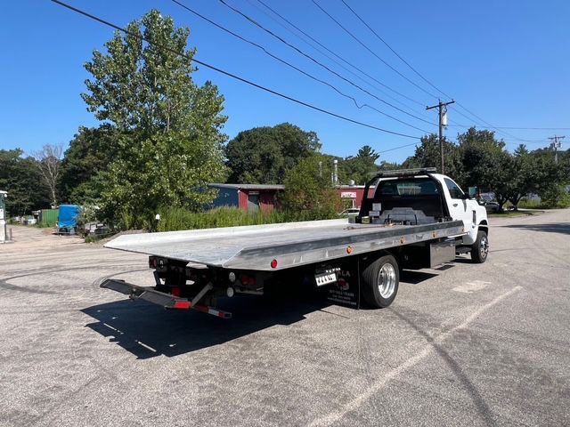 2022 Chevrolet 5500 Image 10