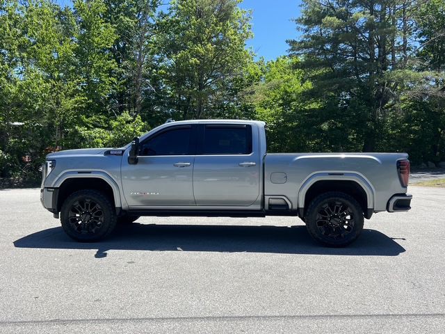 2024 GMC Sierra Image 3