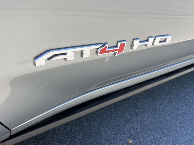 2024 GMC Sierra Image 17