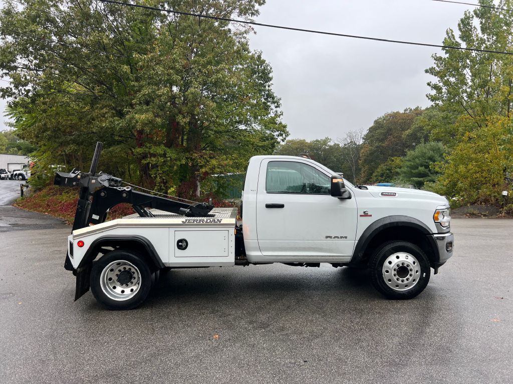 2024 RAM 4500 Image 9