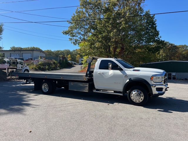 2022 RAM 5500 Image 8