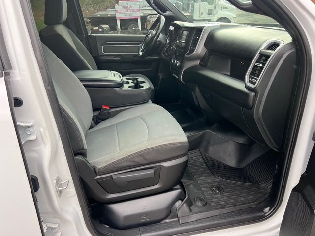 2022 RAM 5500 Image 12