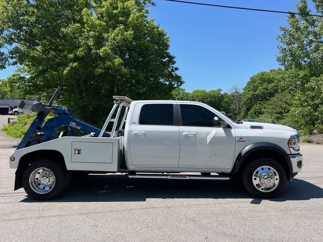 2022 RAM 5500 Image 9