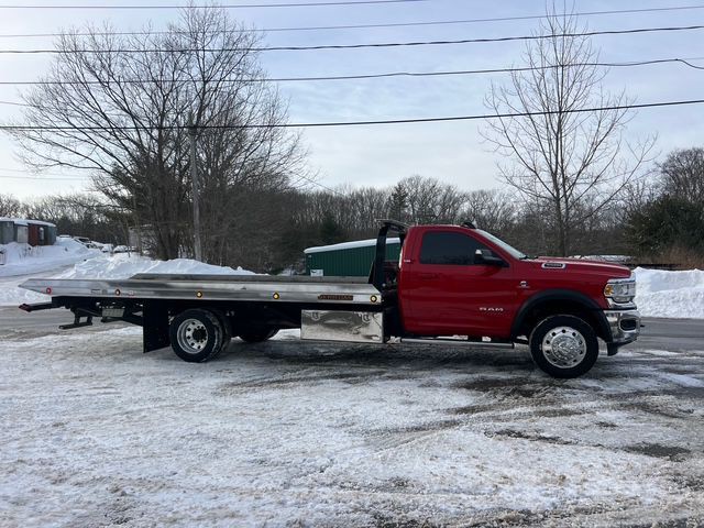 2022 RAM 5500 Image 9