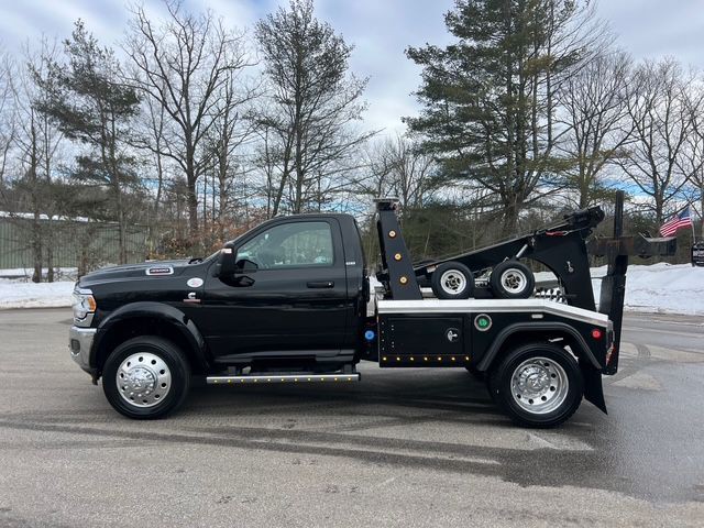 2023 RAM 4500 Image 3