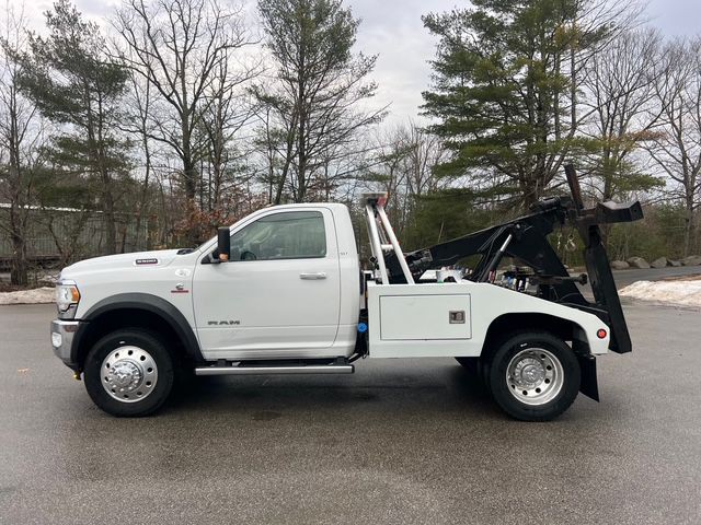 2019 RAM 5500 Image 3