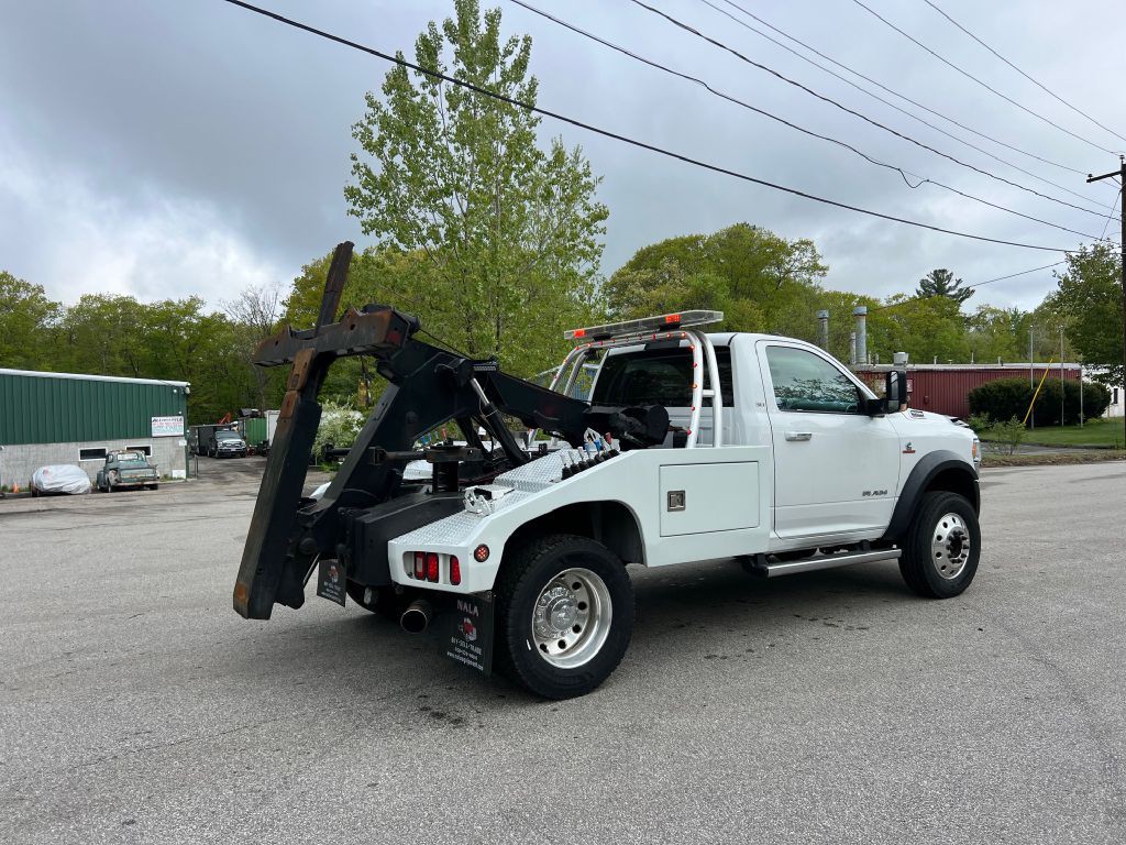 2019 RAM 5500 Image 9