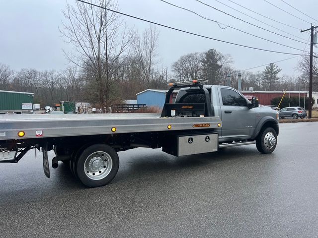 2024 RAM 5500 Image 9